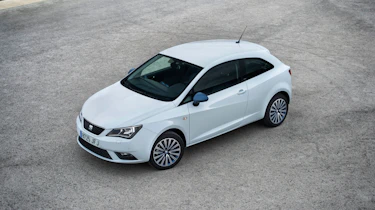 SEAT Ibiza 2015 facelift - overhead 3-door