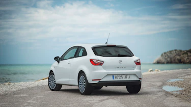 SEAT Ibiza 2015 facelift - rear 3-door