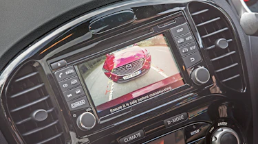 Nissan Juke - screen