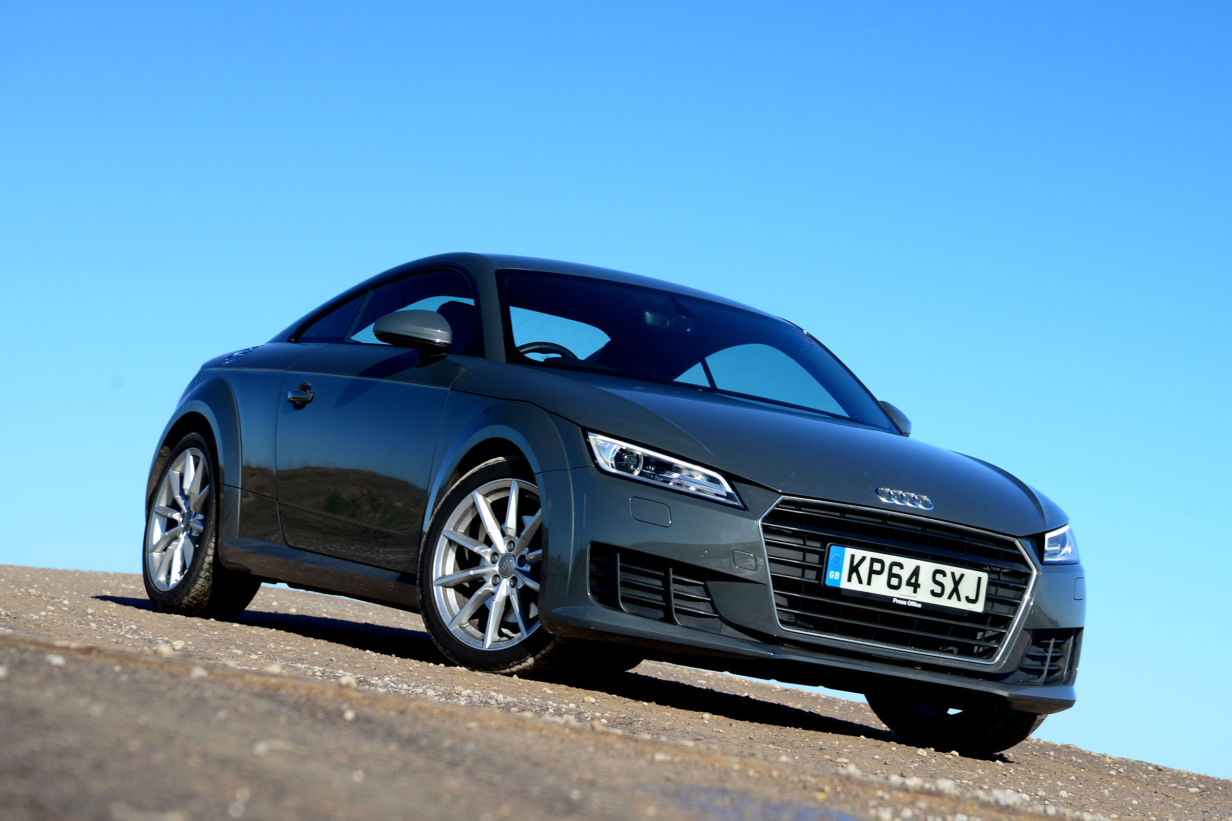 Audi TT Ultra - static