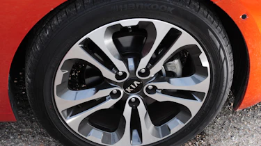 Kia Pro_cee'd wheel