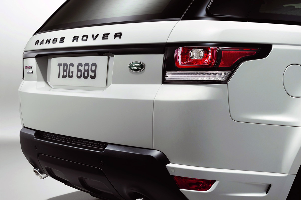 Land-Rover-Range-Rover-Sport-Stealth-Pack-rear