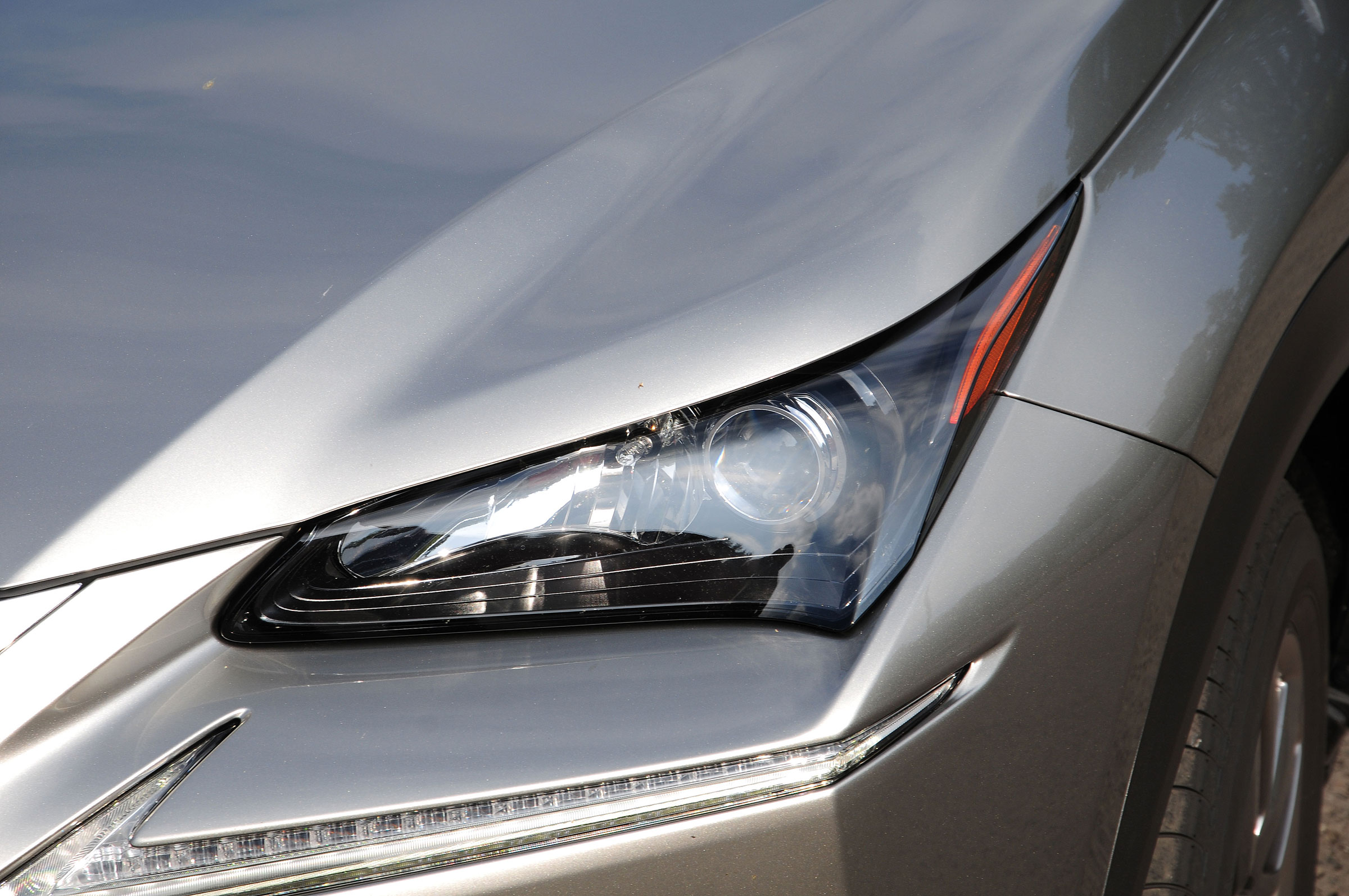 Lexus NX lights