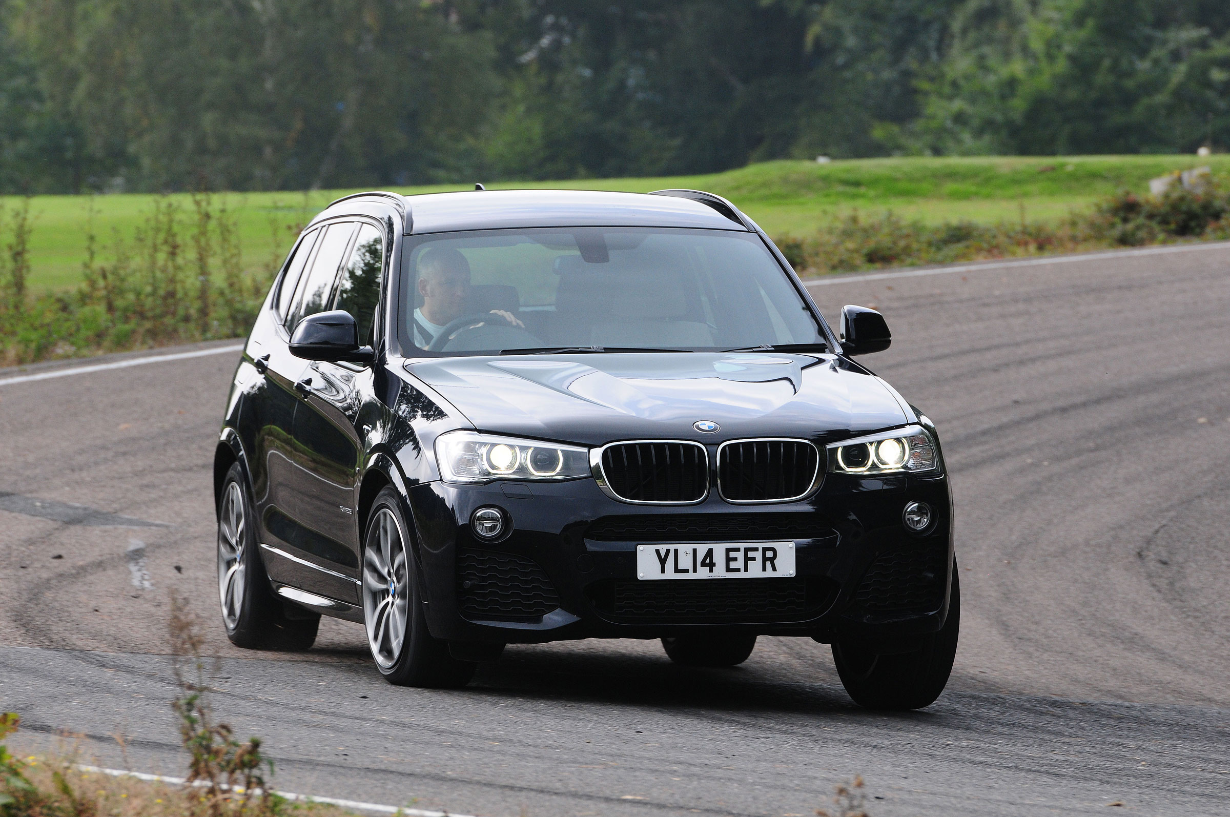 BMW X3 front cornering