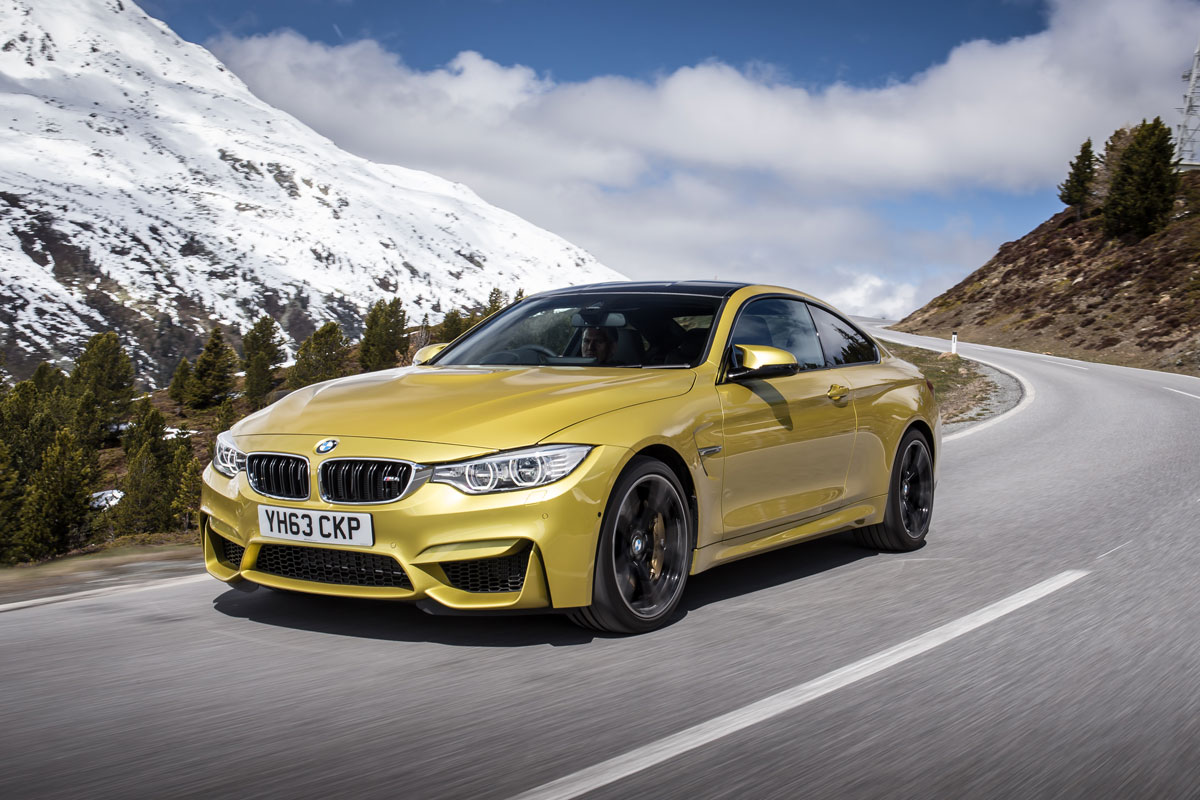 BMW M4 front 3/4