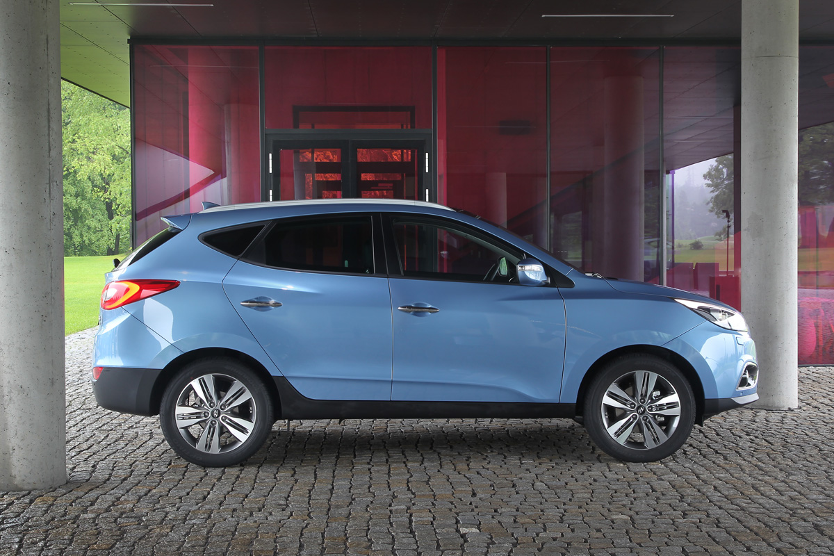 Hyundai ix35 side