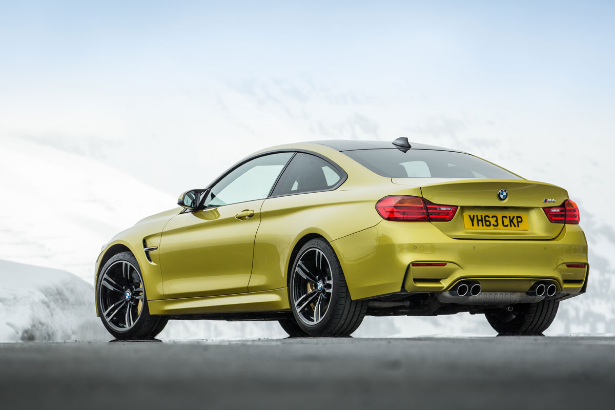 BMW M4 rear 3/4