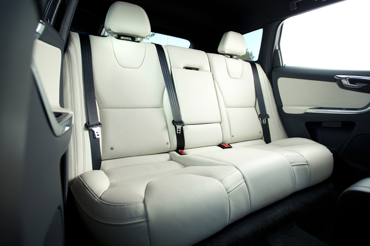 Volvo XC60 seats
