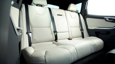 Volvo XC60 seats