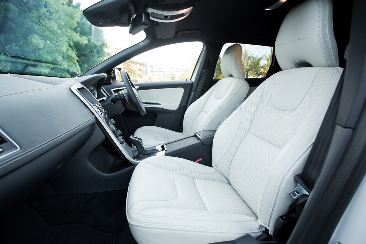 Volvo XC60 cabin