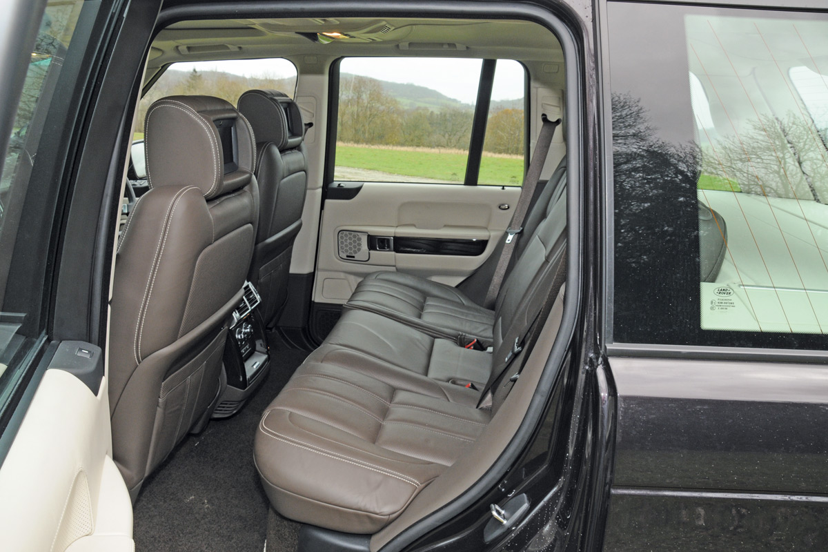 Range Rover MkIII rear seats