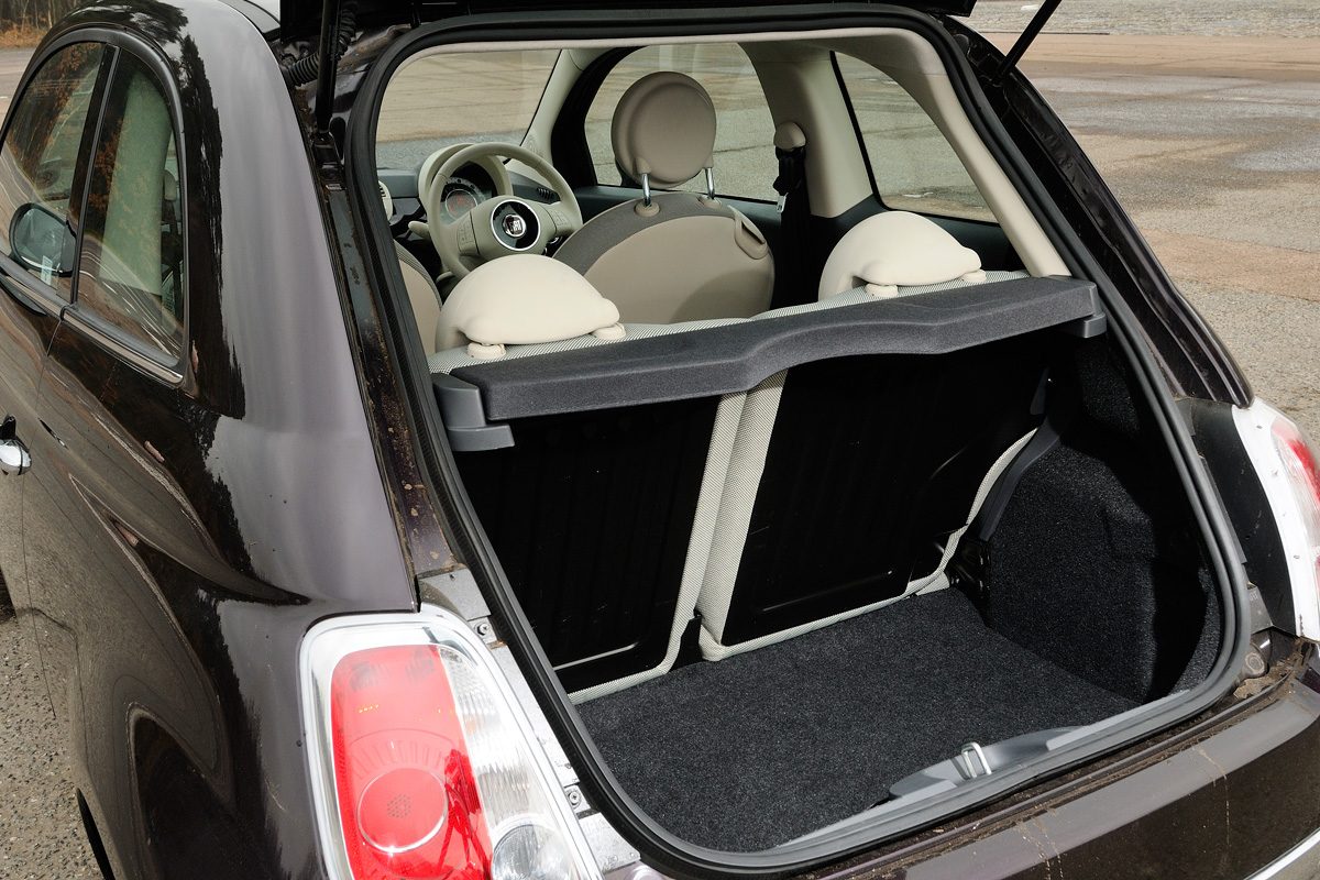 Fiat 500 boot