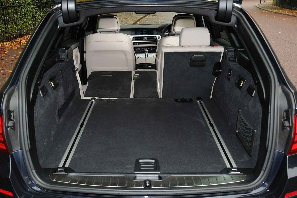 BMW 520d Touring boot