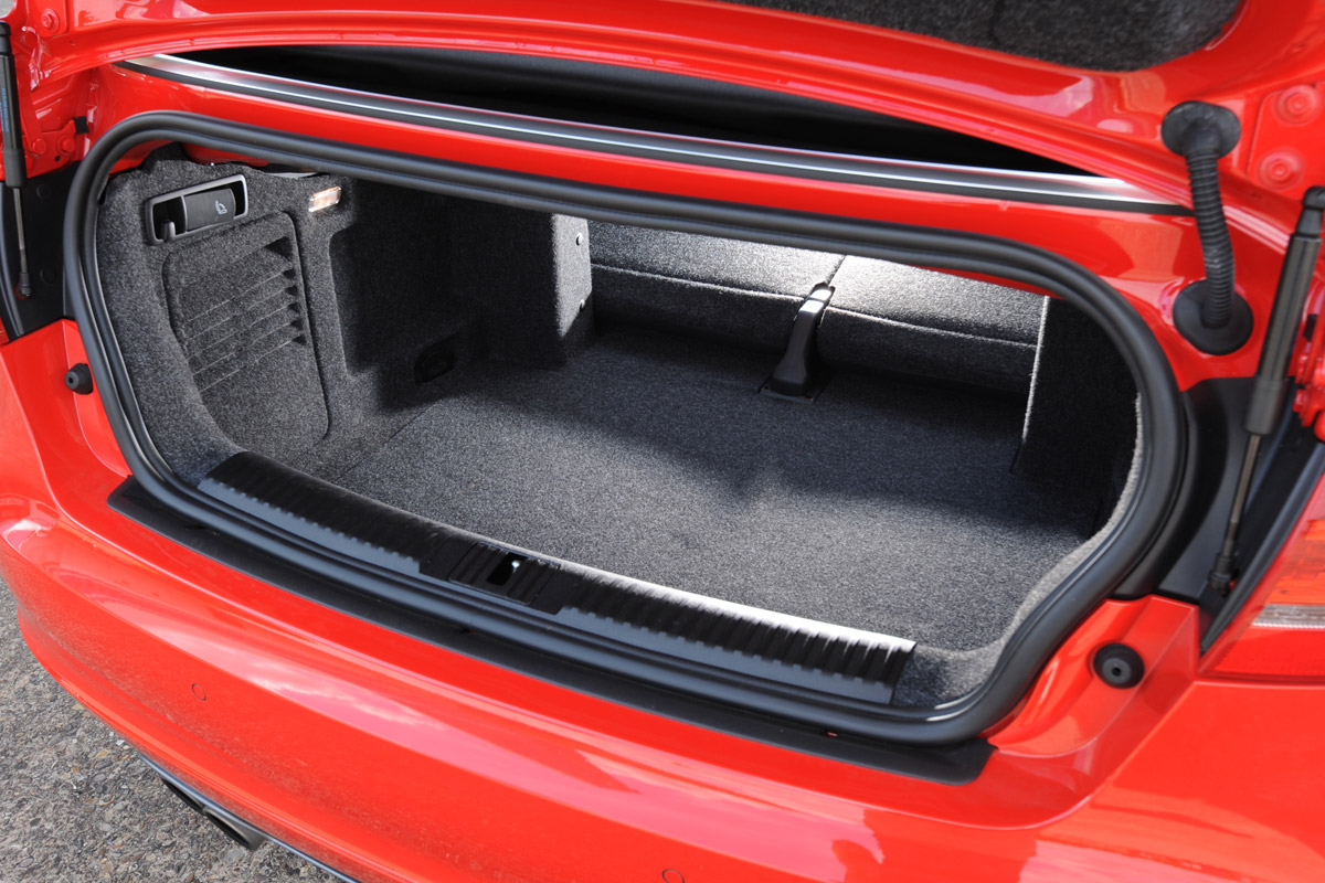 Audi A3 Cabriolet boot
