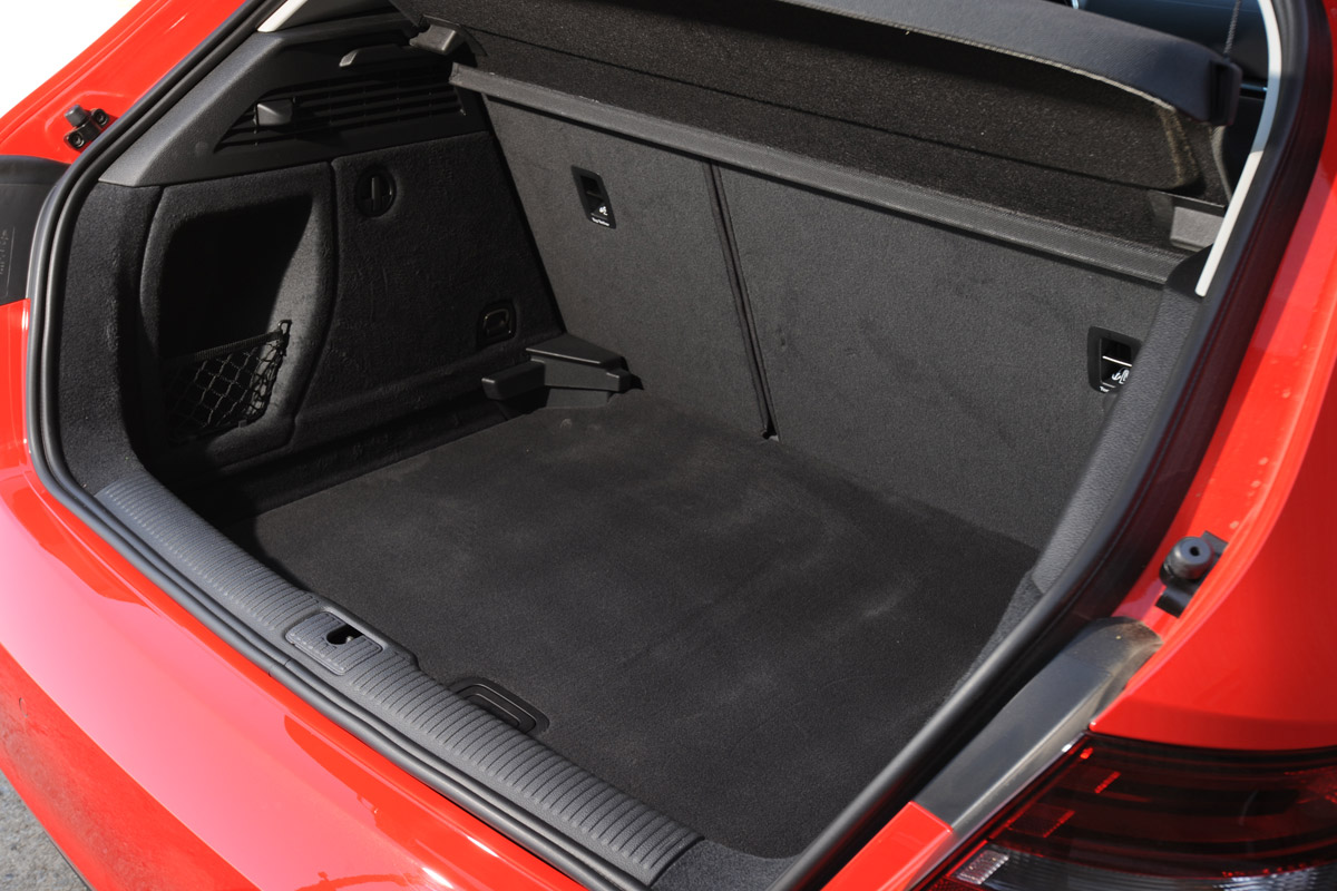 Audi A3 Sportback 2.0 TDI boot
