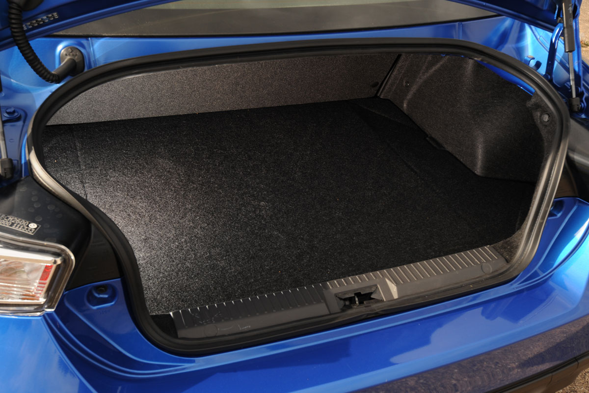 Subaru BRZ boot