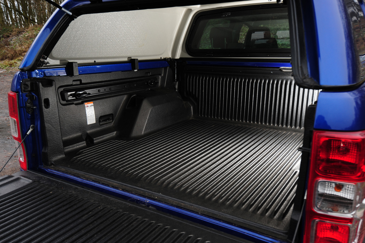 Ford Ranger boot