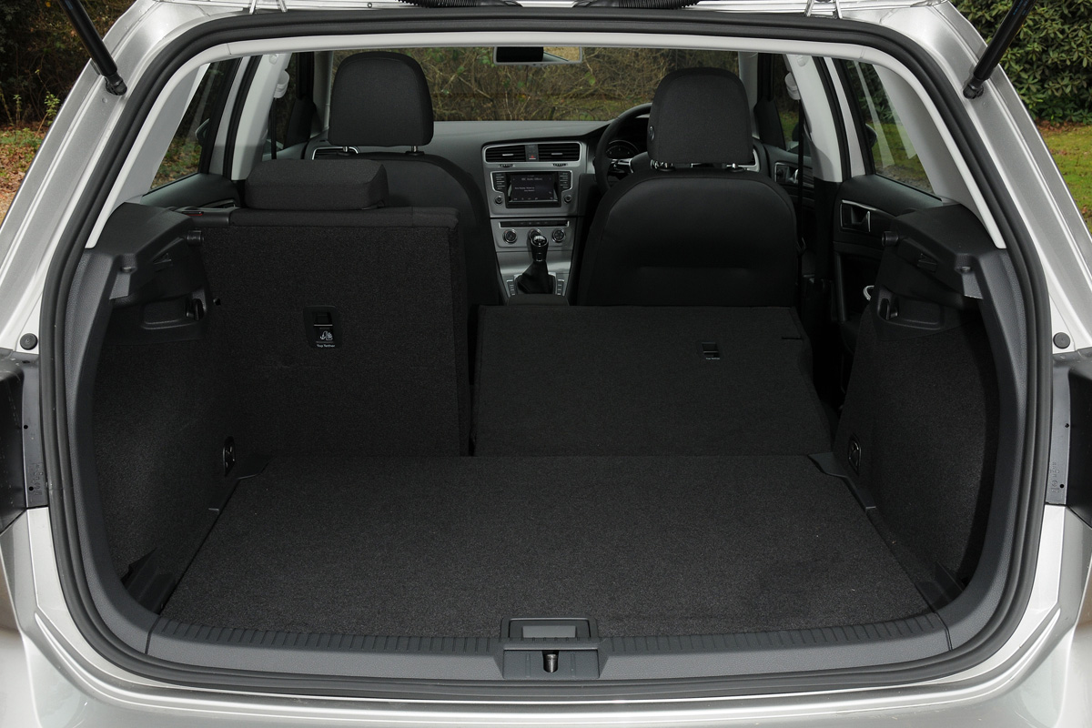 Volkswagen Golf boot