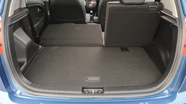 Kia Venga boot