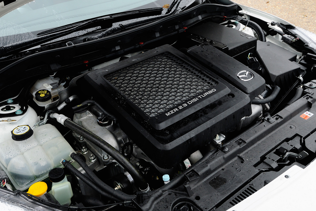 Mazda 3 MPS engine detail