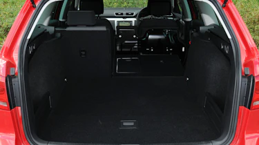 Volkswagen Passat Estate boot