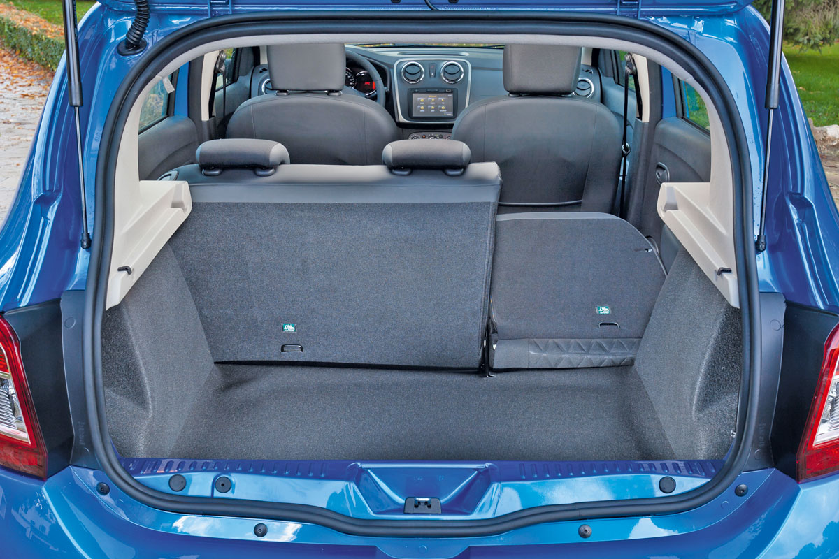 Dacia Sandero Stepway boot