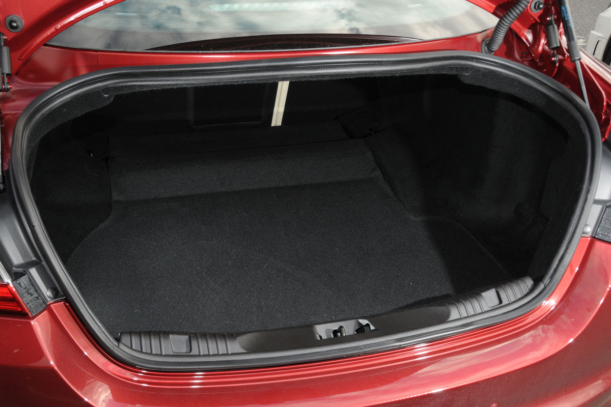 Jaguar XF boot