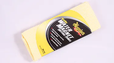 Meguiar’s Microfiber Water Magnet Drying Towel