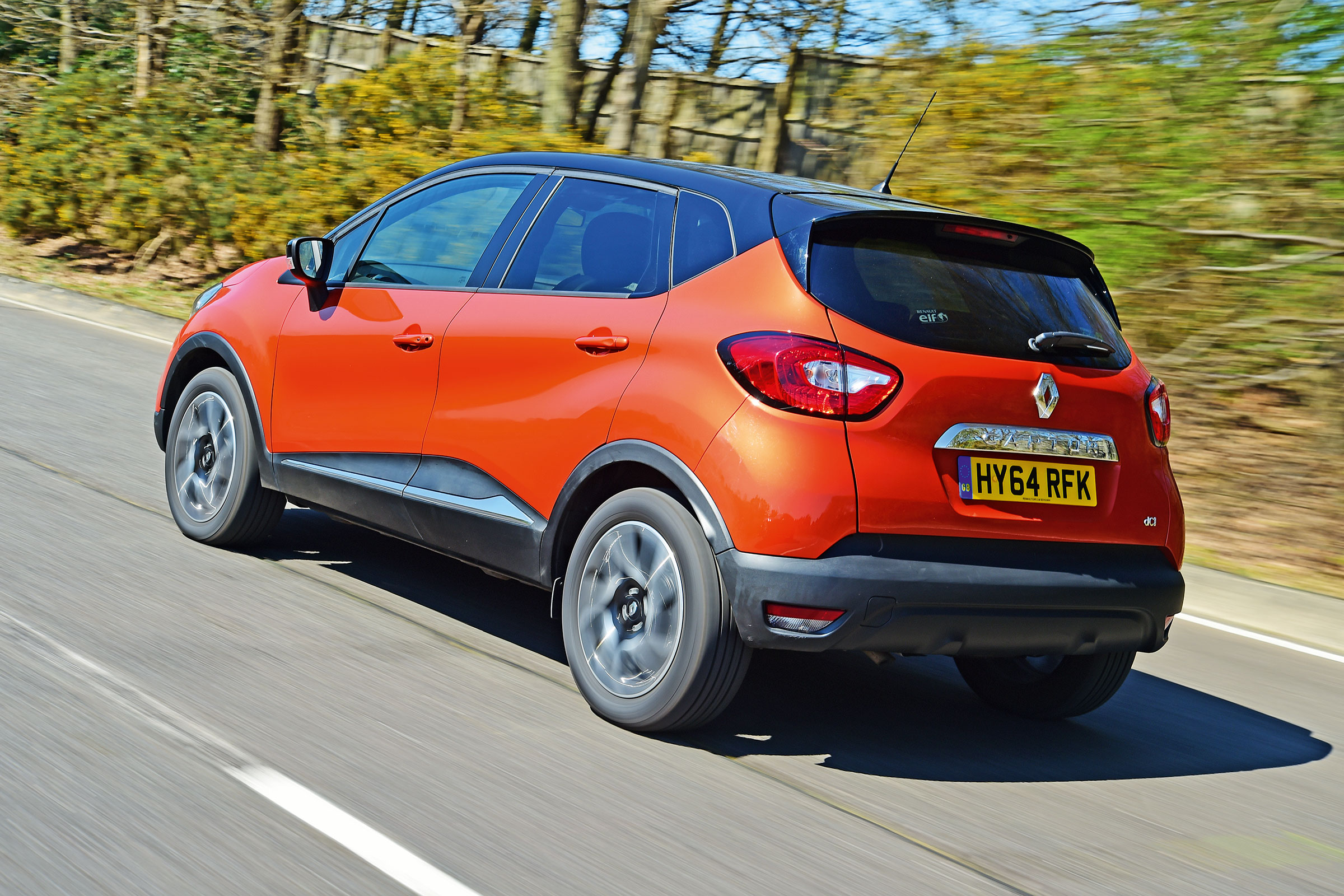 Renault Captur - rear tracking