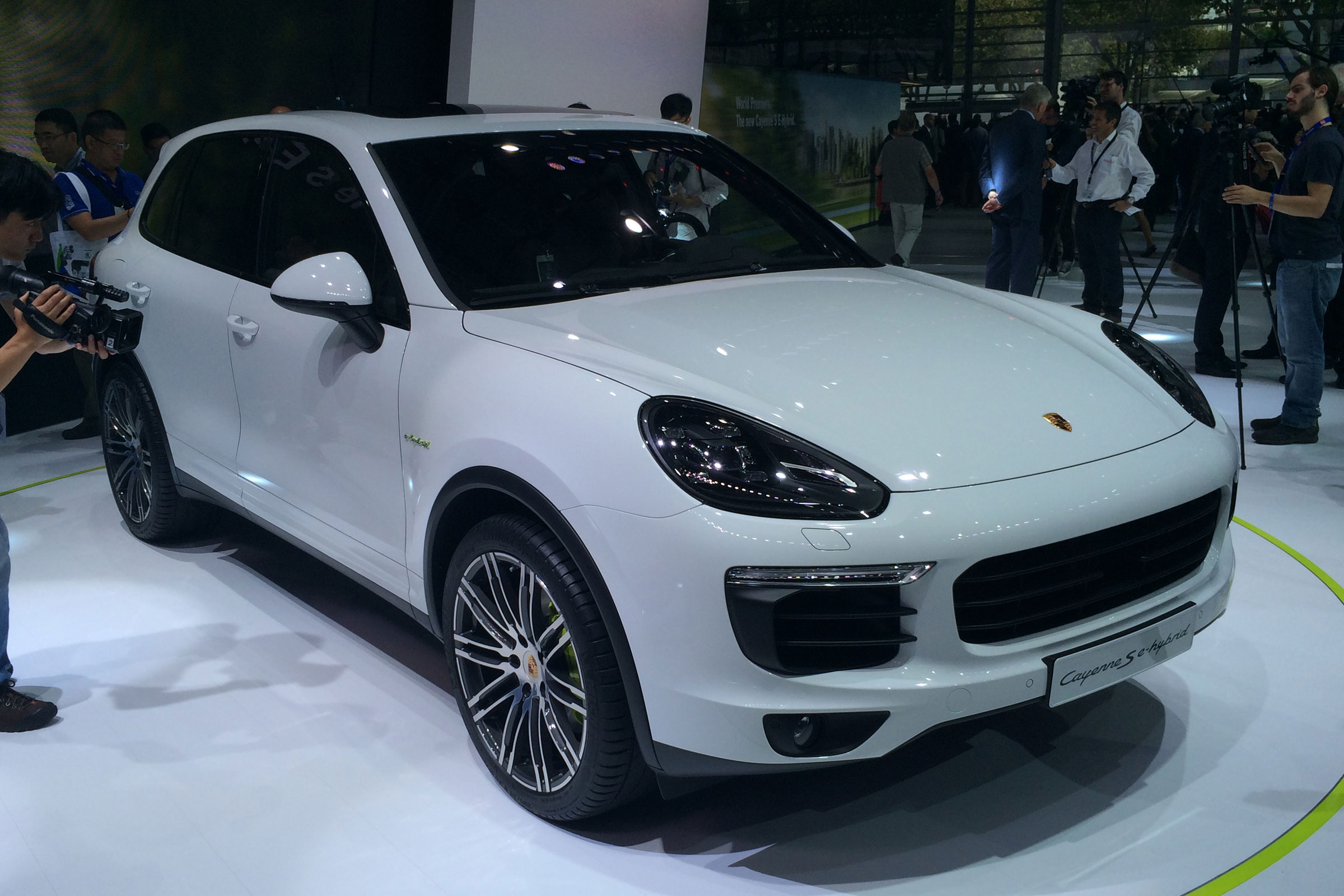 Porsche Cayenne S e-hybrid
