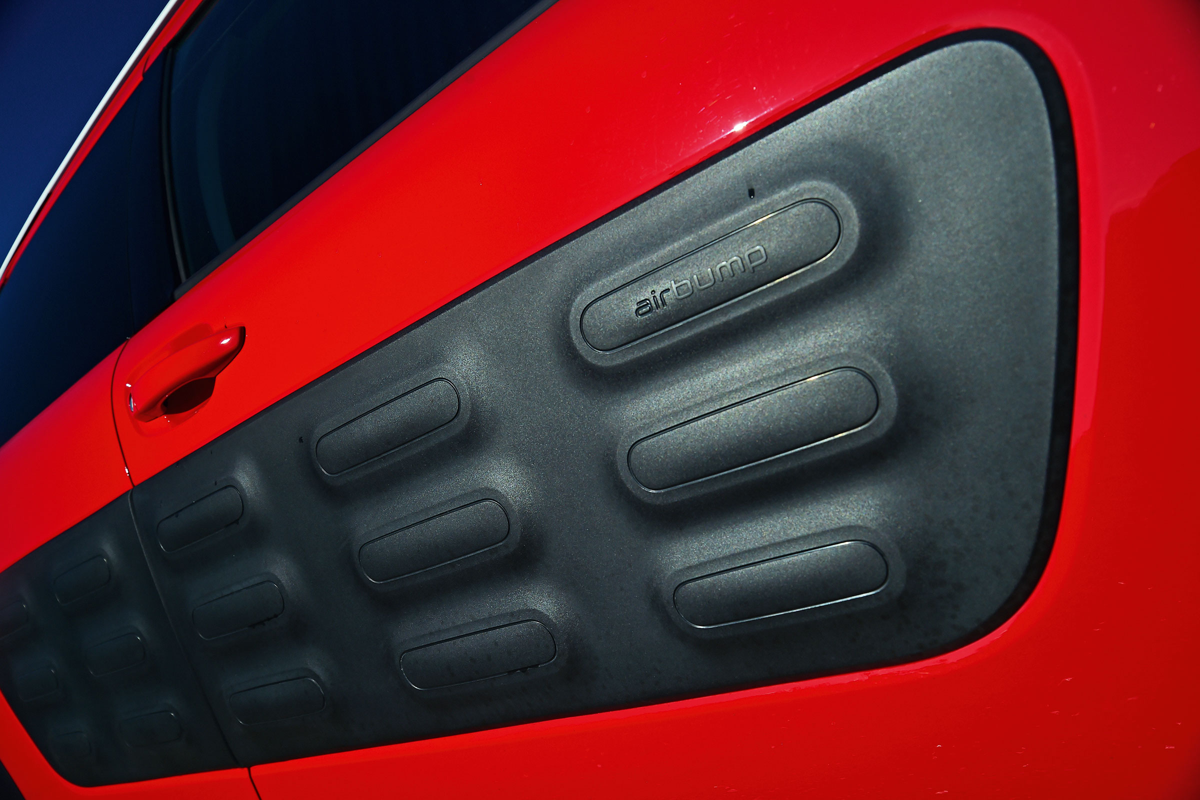 Citroen C4 Cactus - Airbump