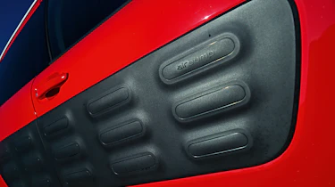 Citroen C4 Cactus - Airbump