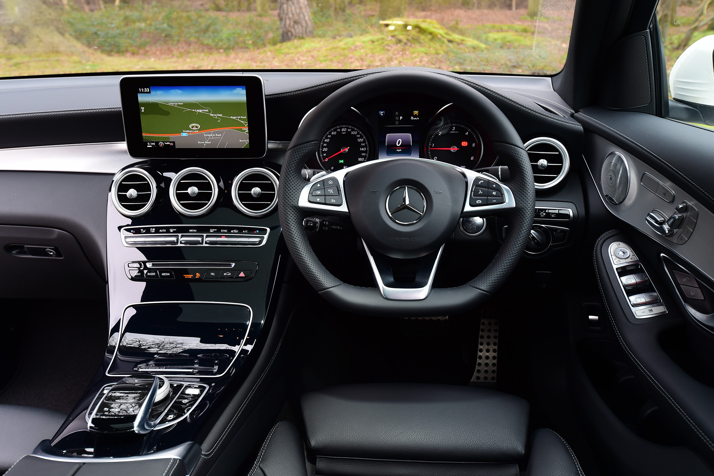 Mercedes A45 AMG 2014 sat nav
