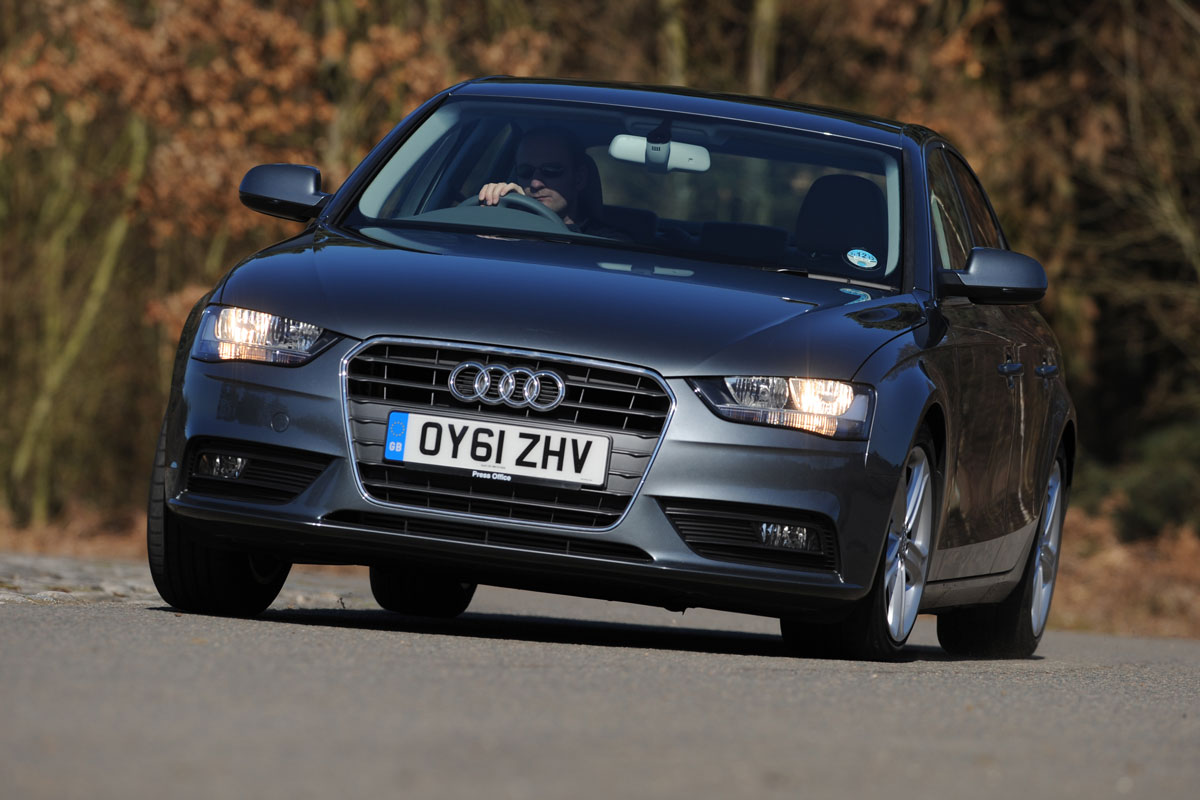 Audi A4 front cornering
