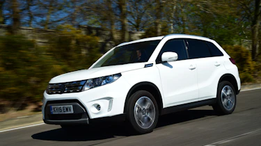 Suzuki Vitara - front tracking