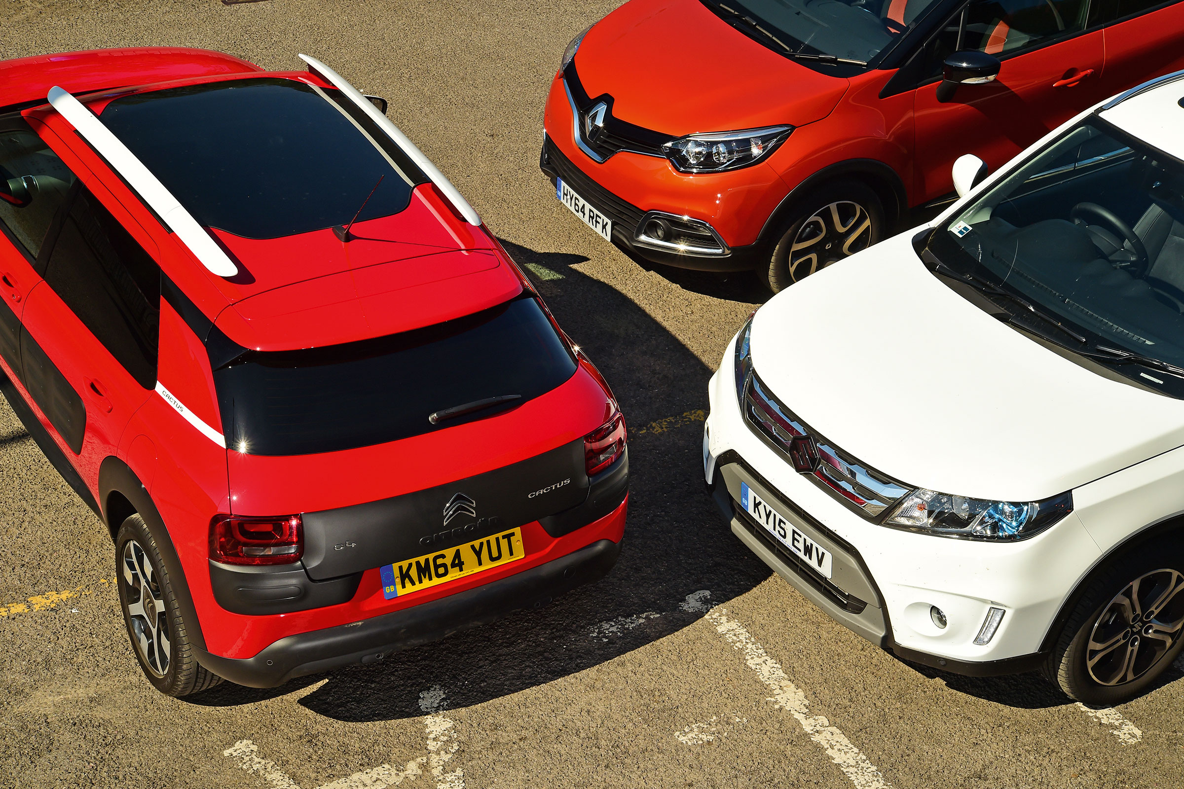 Suzuki Vitara vs Citroen C4 Cactus &amp; Renault Captur
