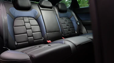 DS 5 rear seats