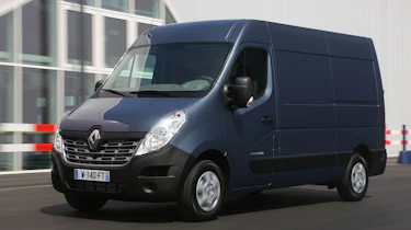 Renault Master front