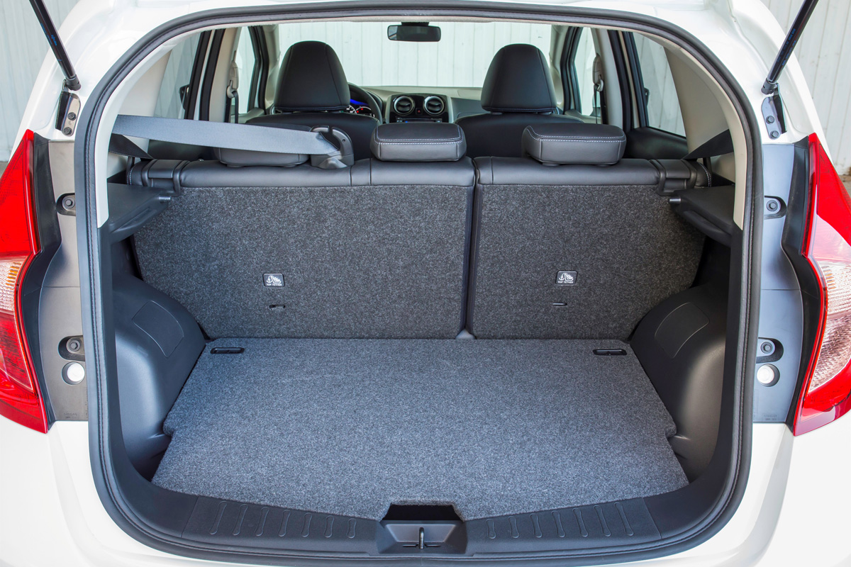 Nissan Note boot