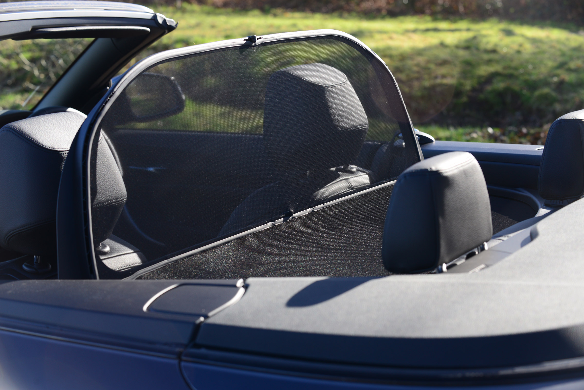 BMW 220d Convertible deflector