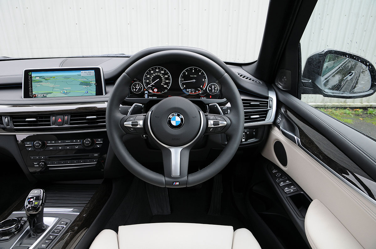 BMW X5 M50d Cabin