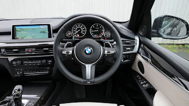 BMW X5 M50d Cabin