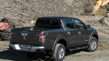 Mitsubishi L200 - rear static