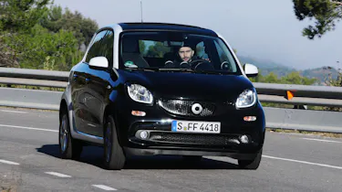 Smart ForFour - cornering