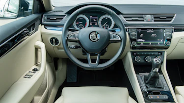Skoda Superb - interior