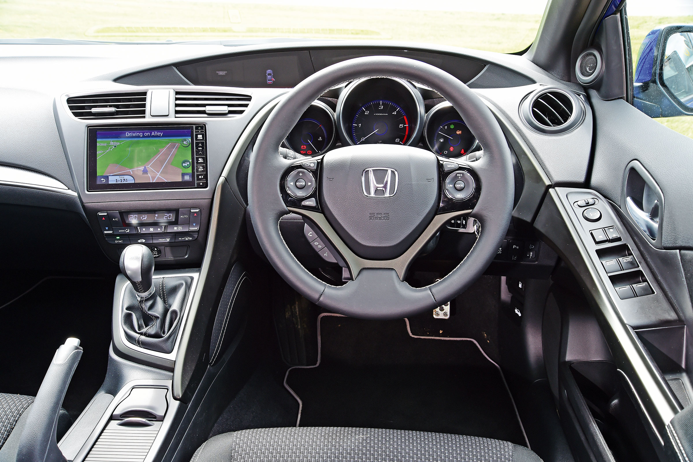 Honda Civic - interior