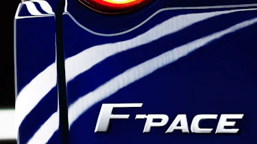 Jaguar F-Pace badge