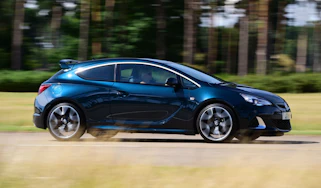 Vauxhall Astra GTC VXR