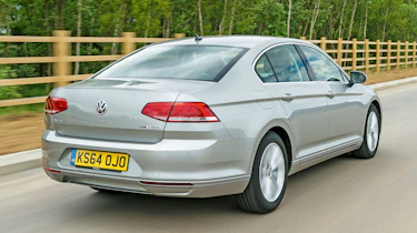 VW Passat - rear tracking