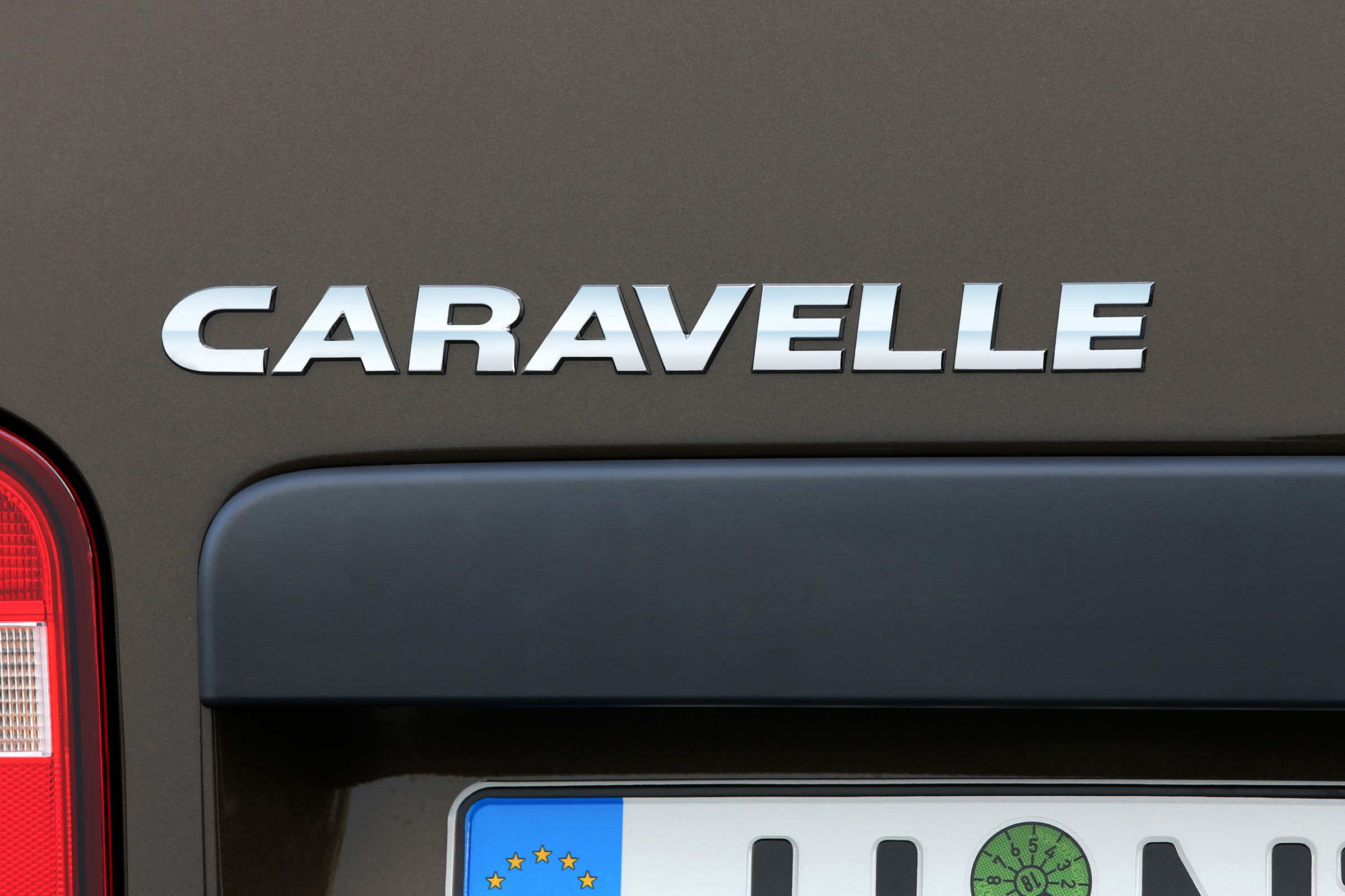 VW Caravelle - badge